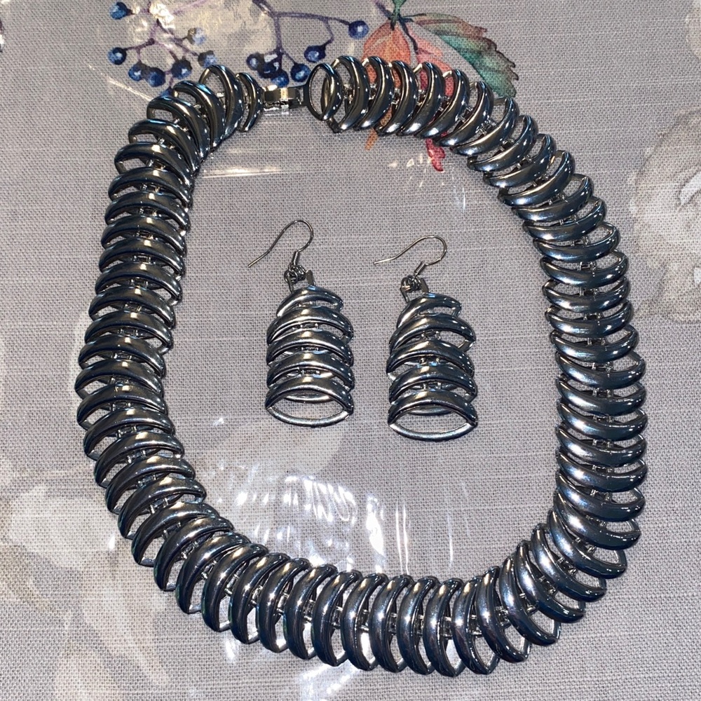 Silver Coil Necklace and Earring Set